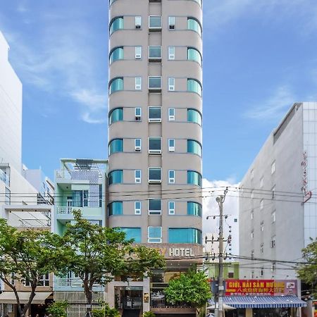Bay Sydney Hotel Дананг Экстерьер фото